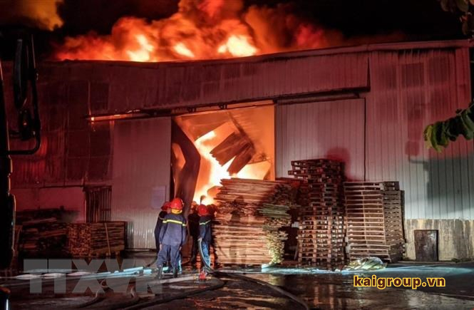 Một số biện pháp phòng chống cháy nổ cho các cơ sở kinh doanh, nhà xưởng 
