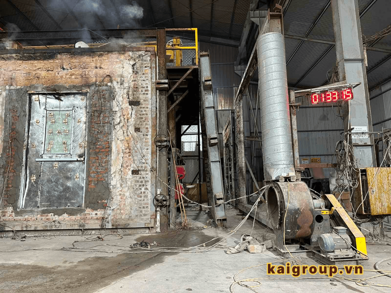 KAI Windoors đốt thử nghiệm thành công cửa thép chống cháy 