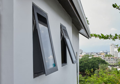 Phụ kiện cần thiết cho cửa sổ mở hất