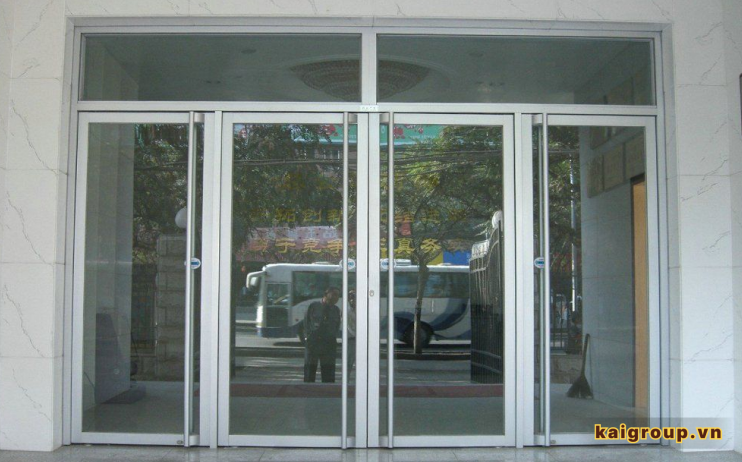 Độ kín khít quyết định chất lượng của cửa kính chống cháy EI30